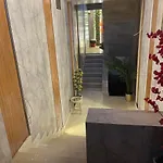 Shehab Royal Apart-Hotel 4